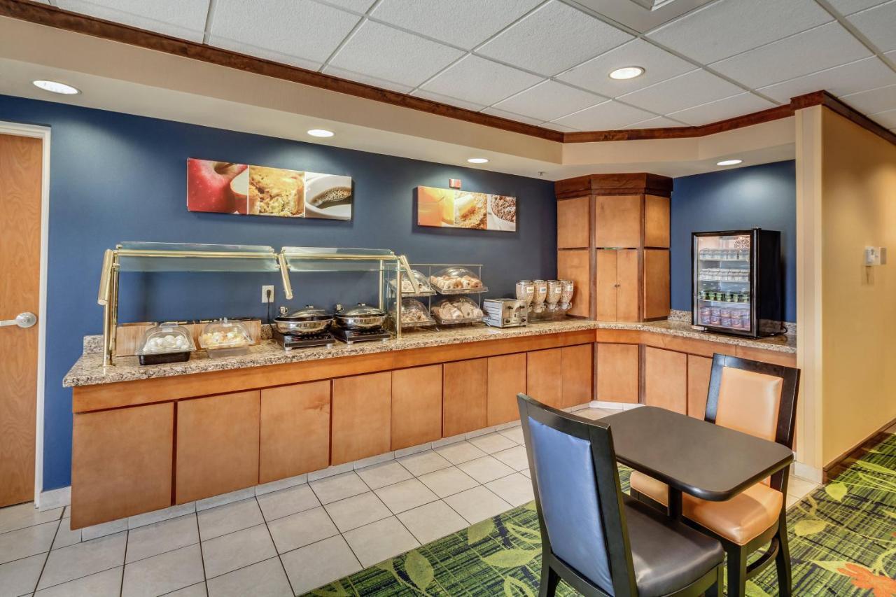 Fairfield Inn And Suites Jacksonville Beach Ngoại thất bức ảnh