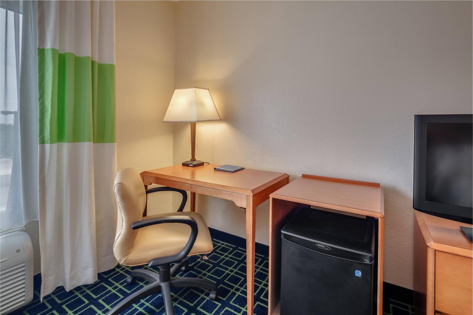 Fairfield Inn And Suites Jacksonville Beach Ngoại thất bức ảnh