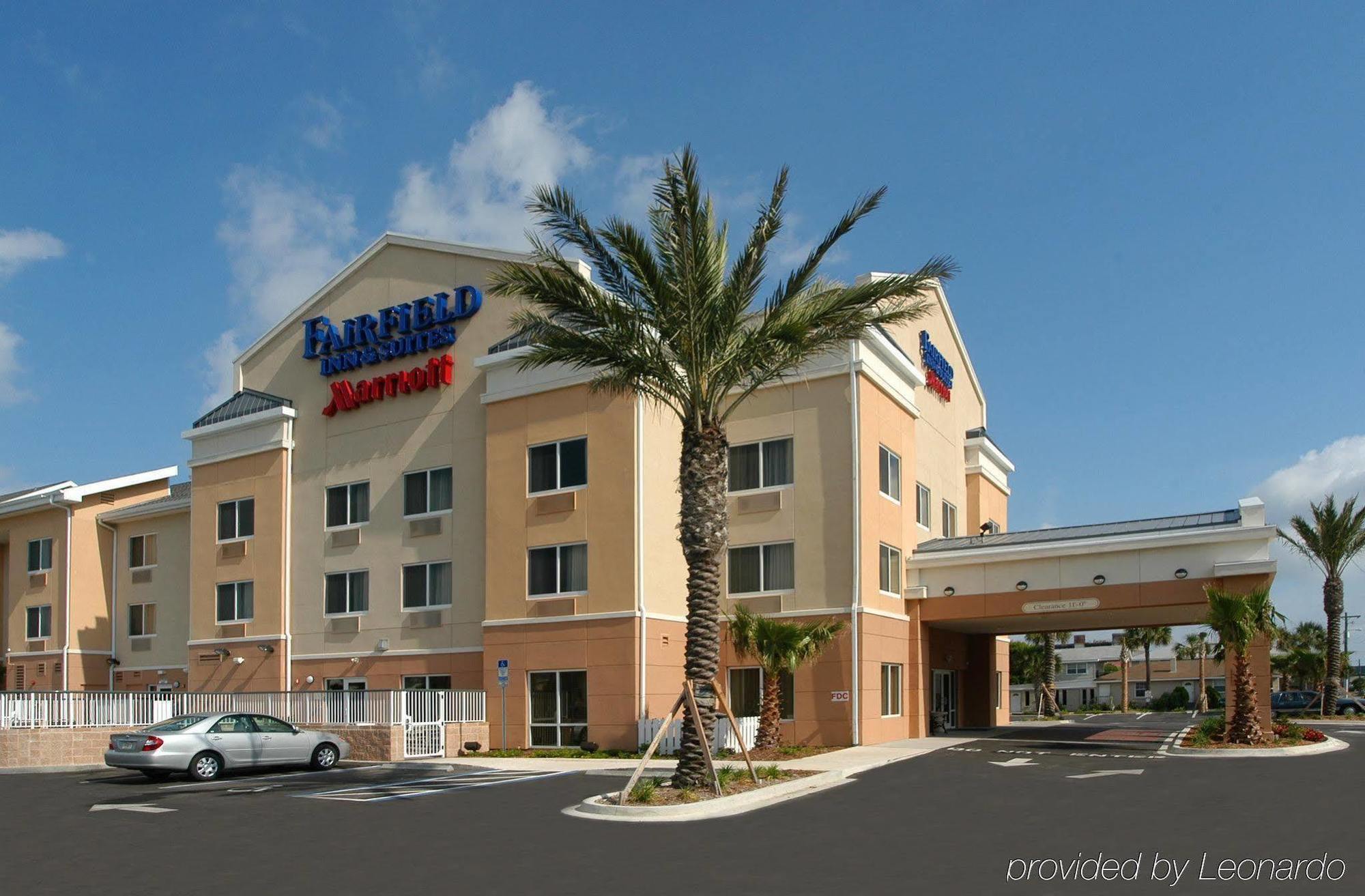 Fairfield Inn And Suites Jacksonville Beach Ngoại thất bức ảnh